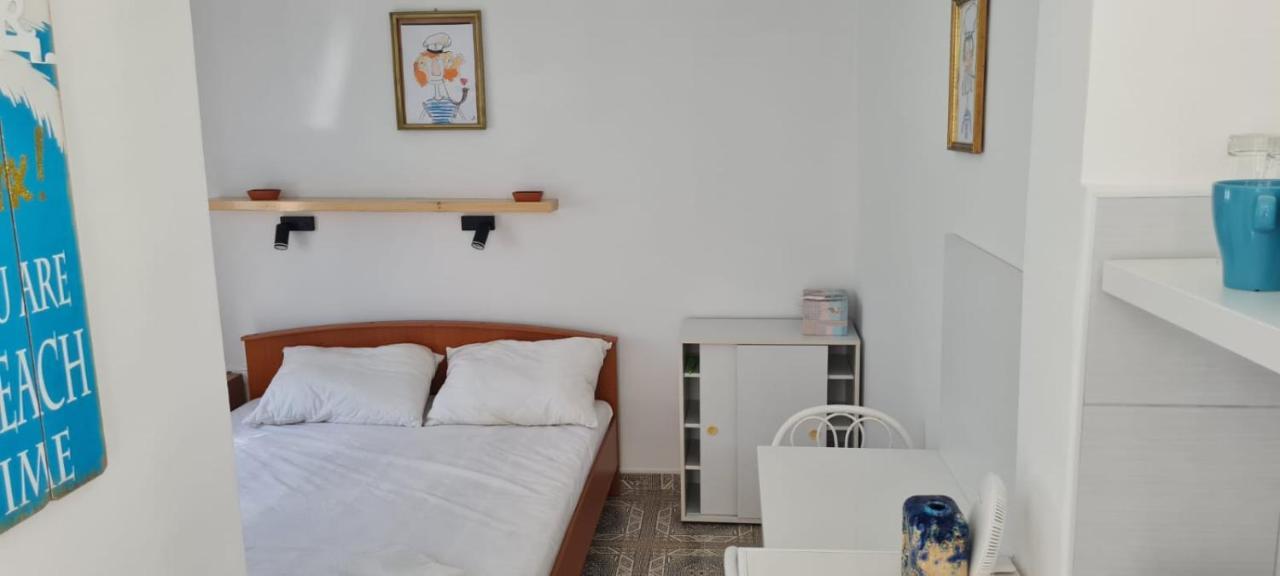 Apartmani Centar Seline Paklenica Bagian luar foto