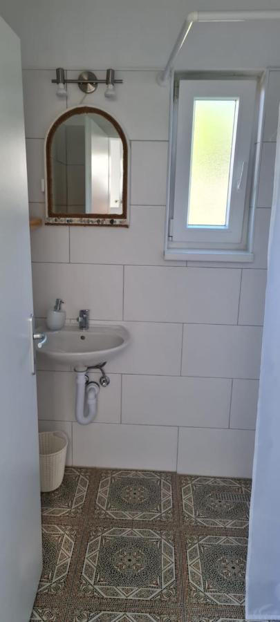 Apartmani Centar Seline Paklenica Bagian luar foto